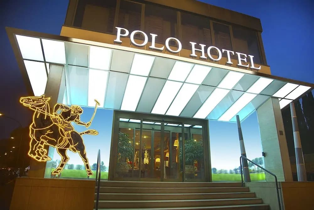 Polo - main photo