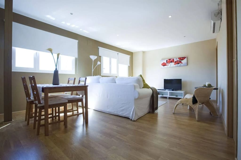 Apartamentos APR Numancia - photo 1
