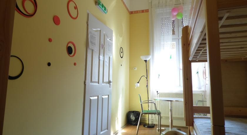 West Side Hostel - photo 20