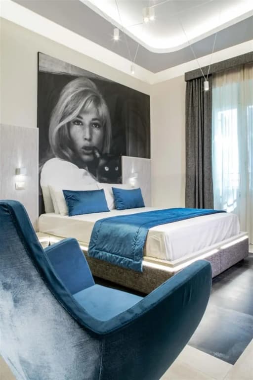 Via Veneto Luxury Suites - photo 23