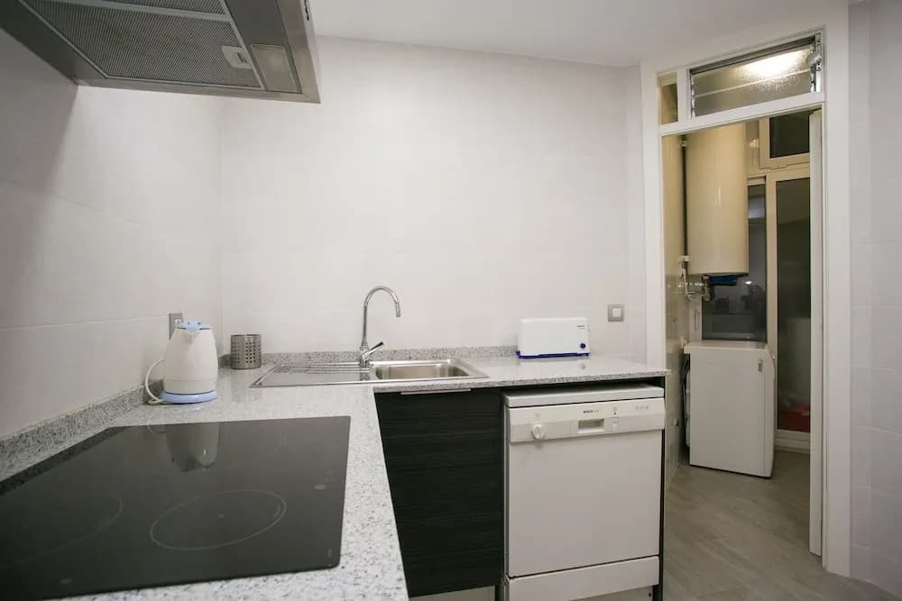 Apartment With Large And Private Terrace - photo 23