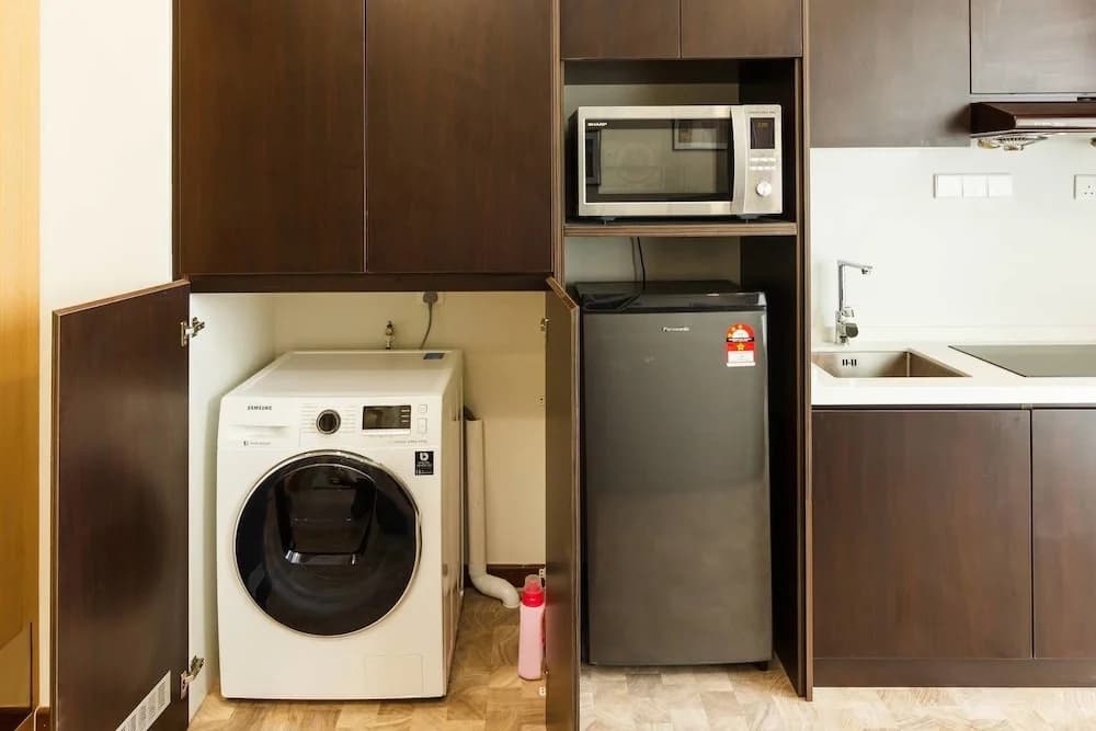Professional 1BR Suites @ Tun Razak - photo 11