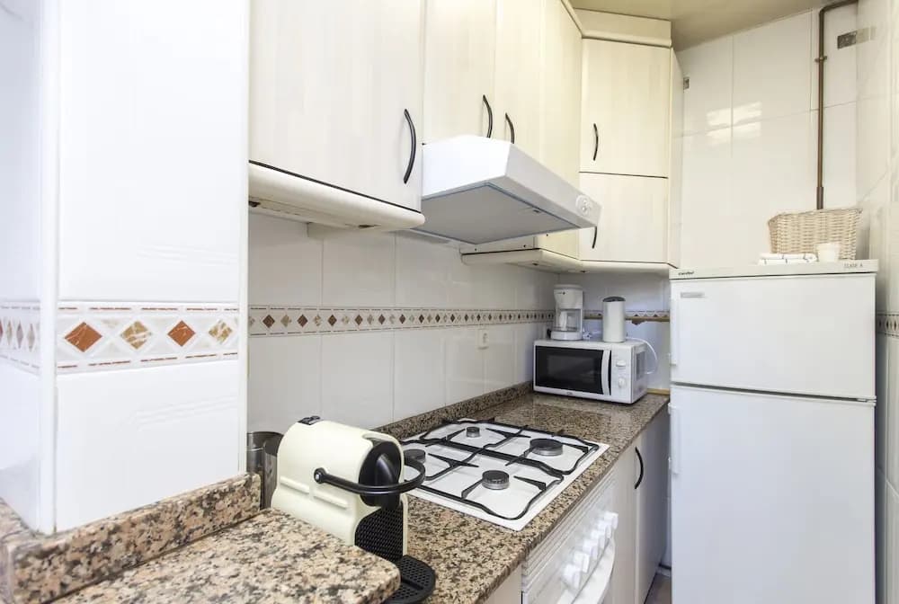 Madrona Apartment - photo 14