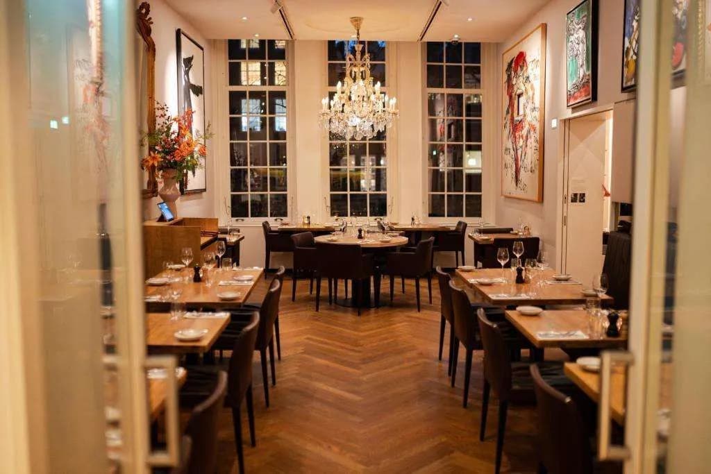 Ambassade Hotel - photo 44