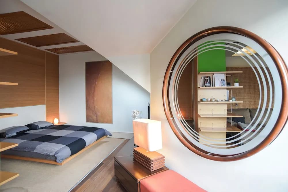 Pelicanstay Montaigne Apartments - photo 1