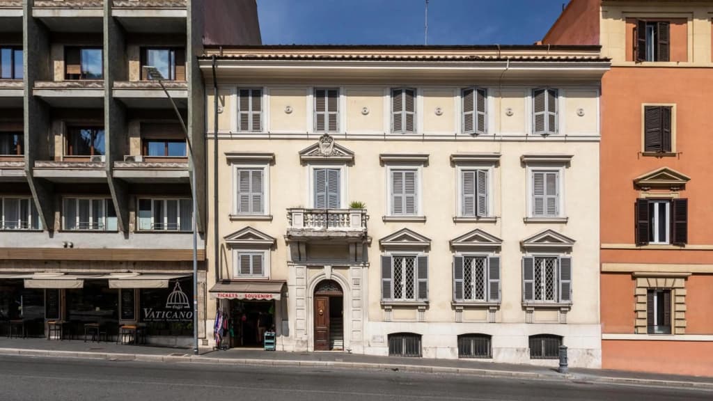 Residenza Vaticano - photo 9