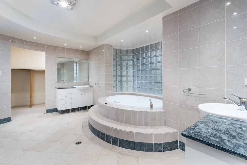 Luxury Bungalow - photo 8