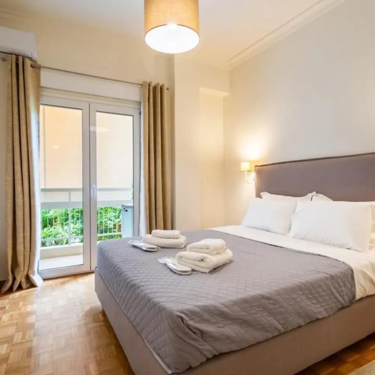 Friday Venus Luxury Apartment - photo 5