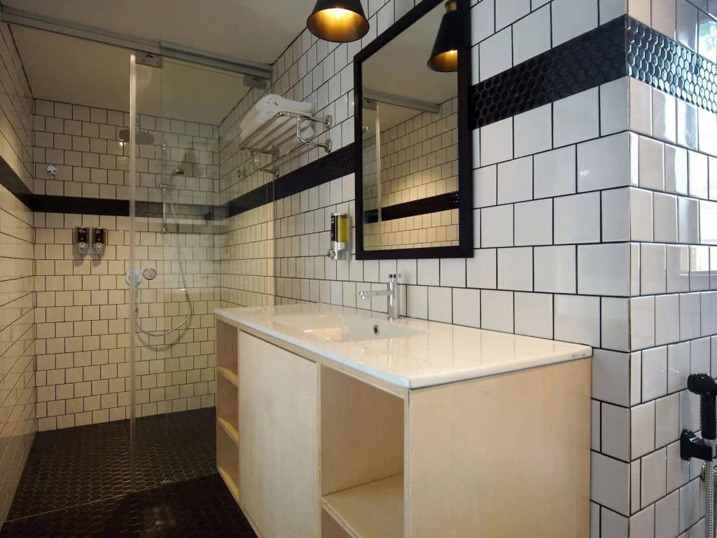 Container Hotel - photo 7