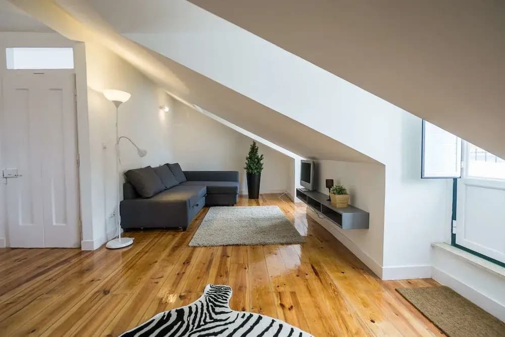 Comfortable and Trendy Lisbon Apartment - photo 12
