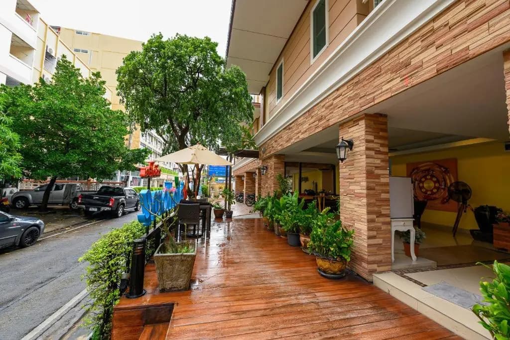 Salin Home Hotel Ramkhamhaeng - photo 12