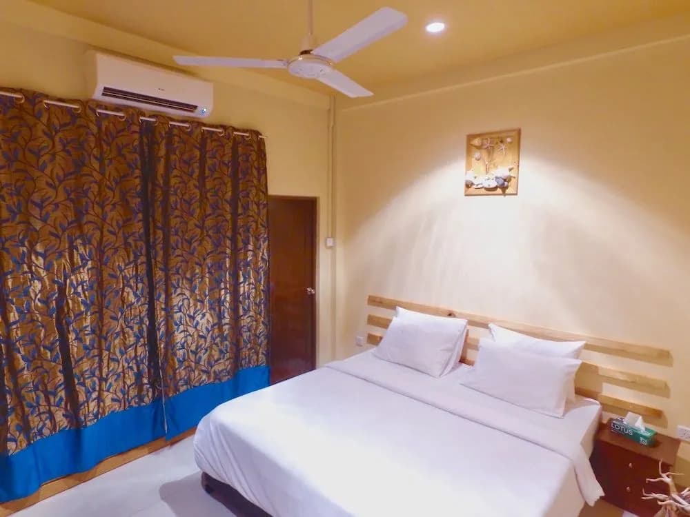 Himeyn Beach Retreat - photo 4