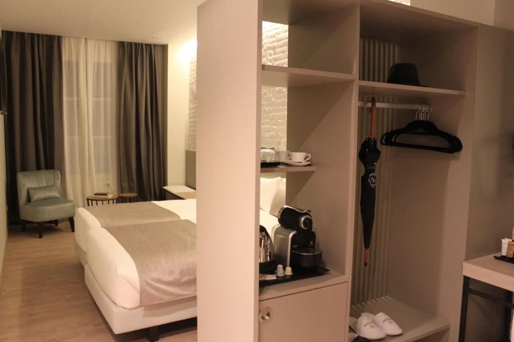 Hotel Well and Come Barcelona - photo 6