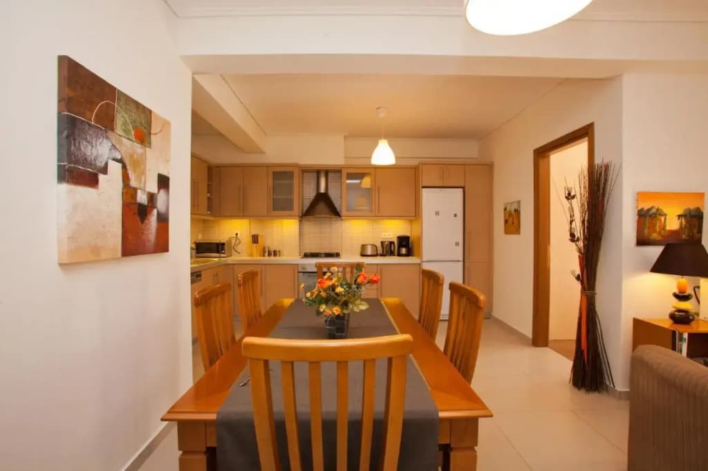 Flat 3 bedrooms 1 bathroom - Athens - photo 13