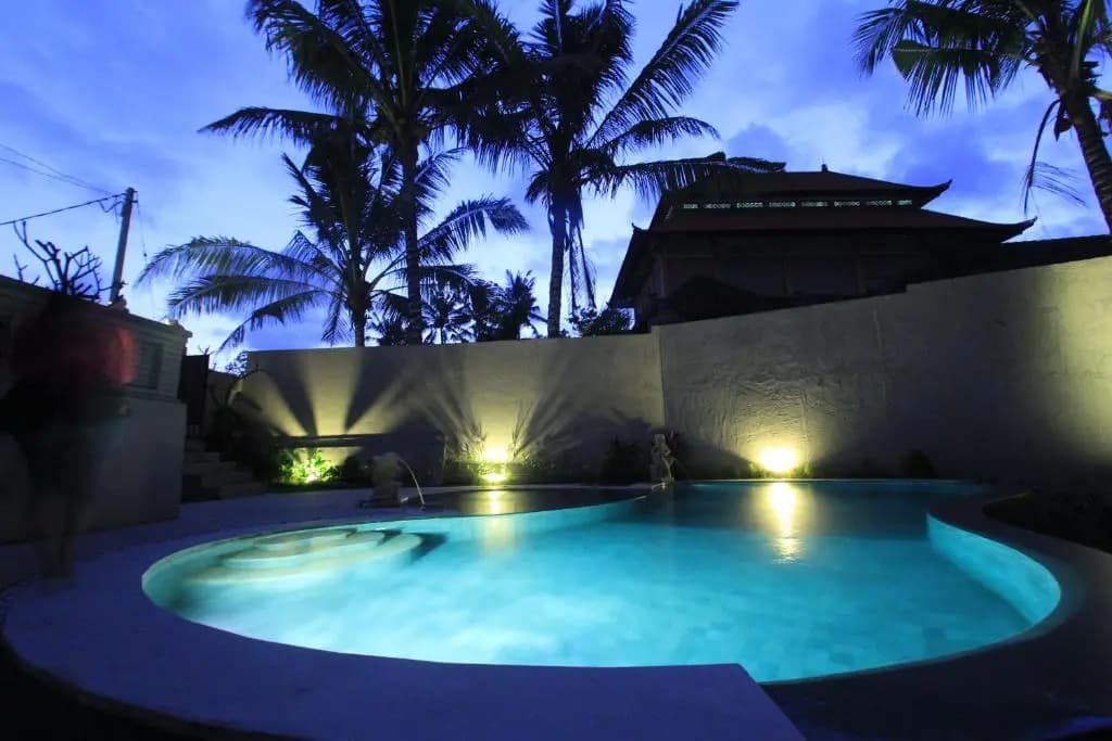 Mahanadewi Villa - photo 2