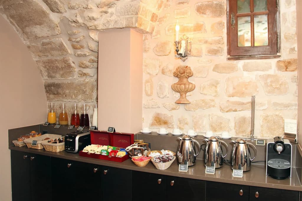 Hotel Saint-Louis en L'Isle - Notre-Dame - photo 16