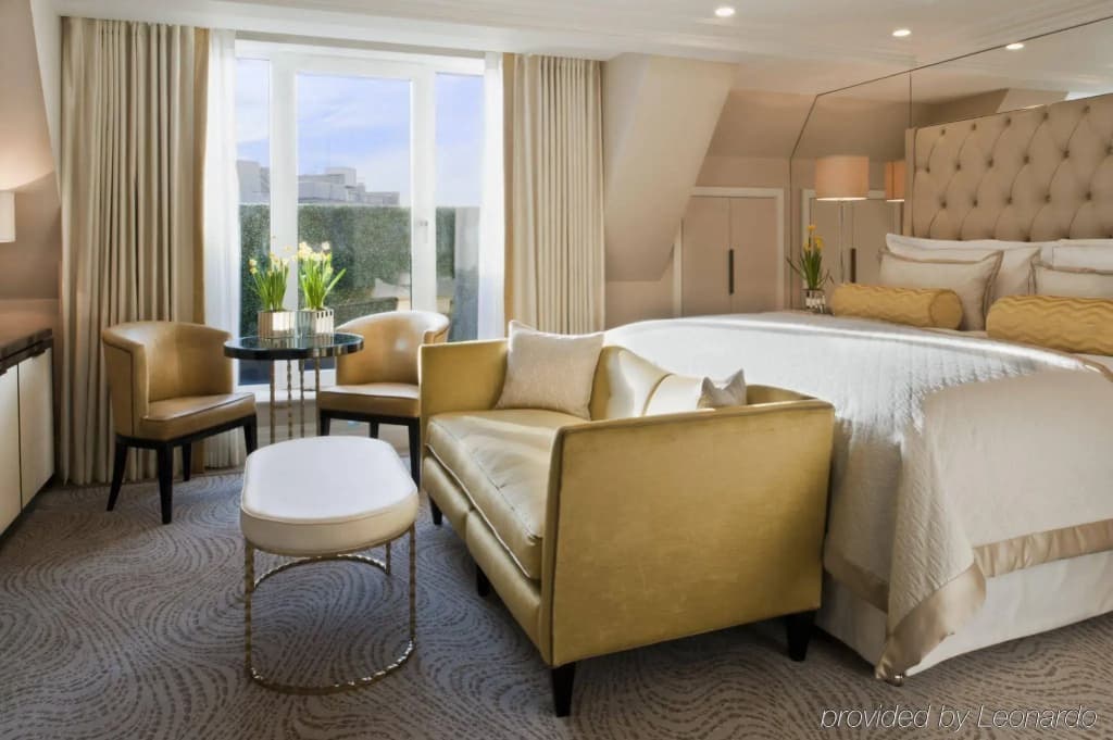 The Wellesley Knightsbridge, A Luxury Collection Hotel - photo 12