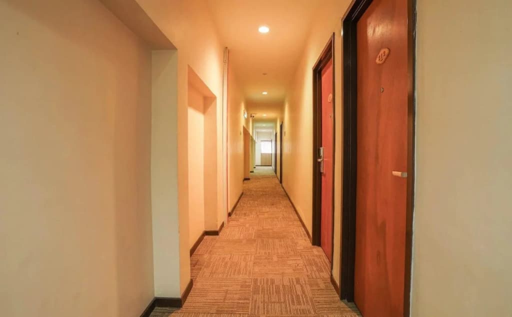 SH Hotel Pudu - photo 12