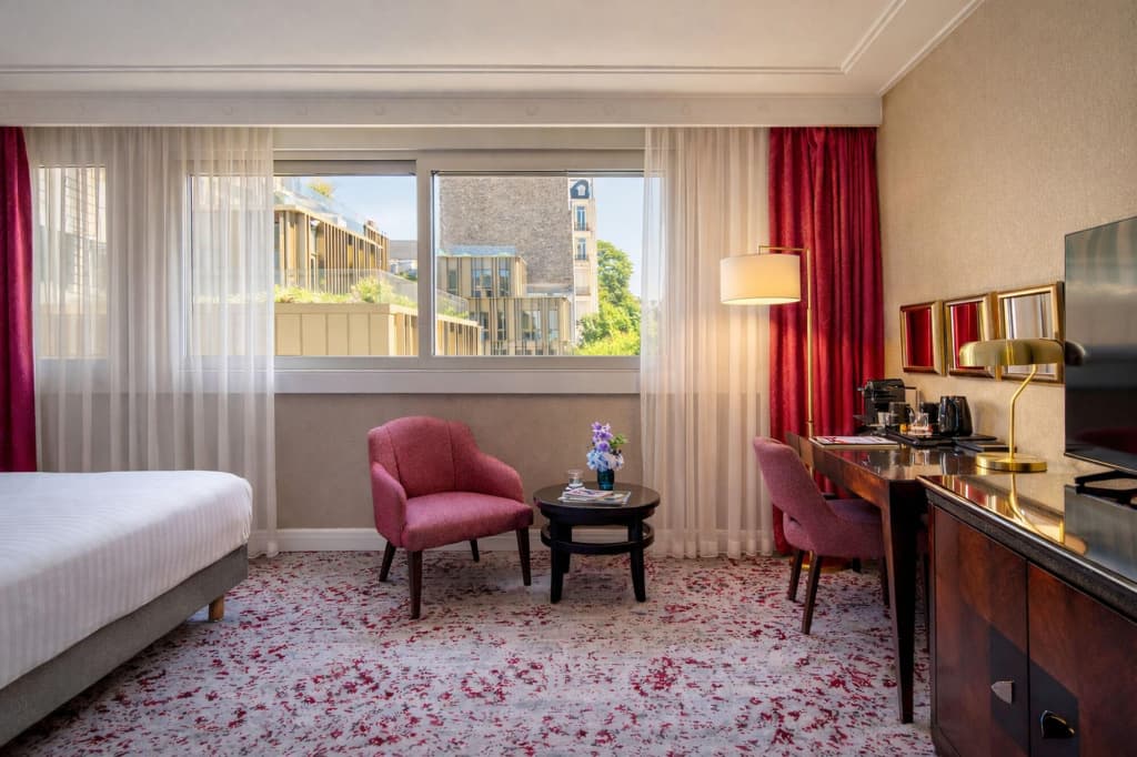 Warwick Champs-Elysées Hotel - photo 42