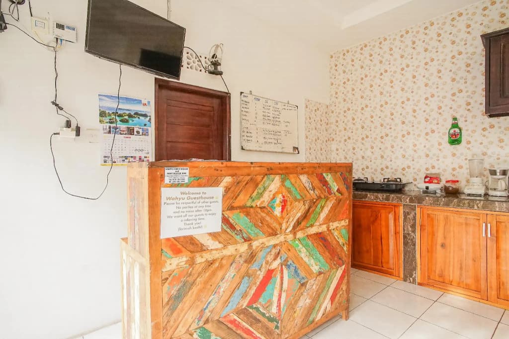 Wahyu Guest House - photo 4