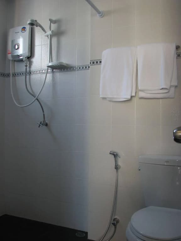The Corner Hotel - photo 7