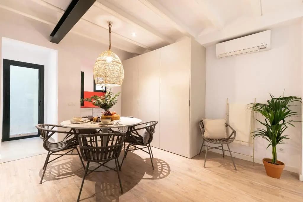 Aspasios Verdi Apartments - photo 7