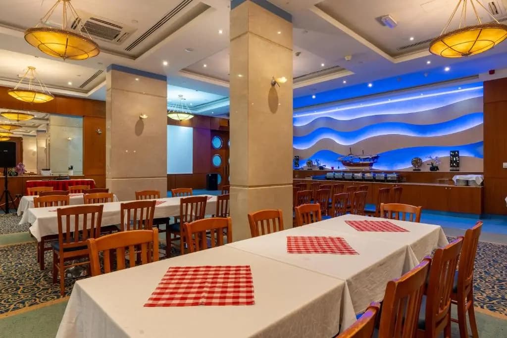 Lavender Hotel Sharjah - photo 36