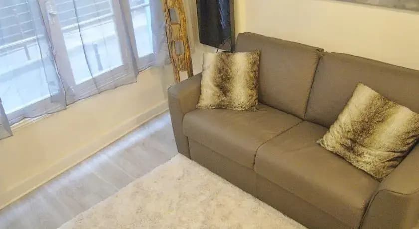Cozy And Luxury Studio - photo 1