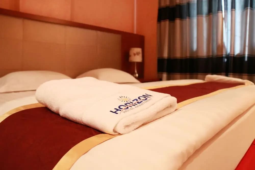Horizon Hotel Apartments - photo 5