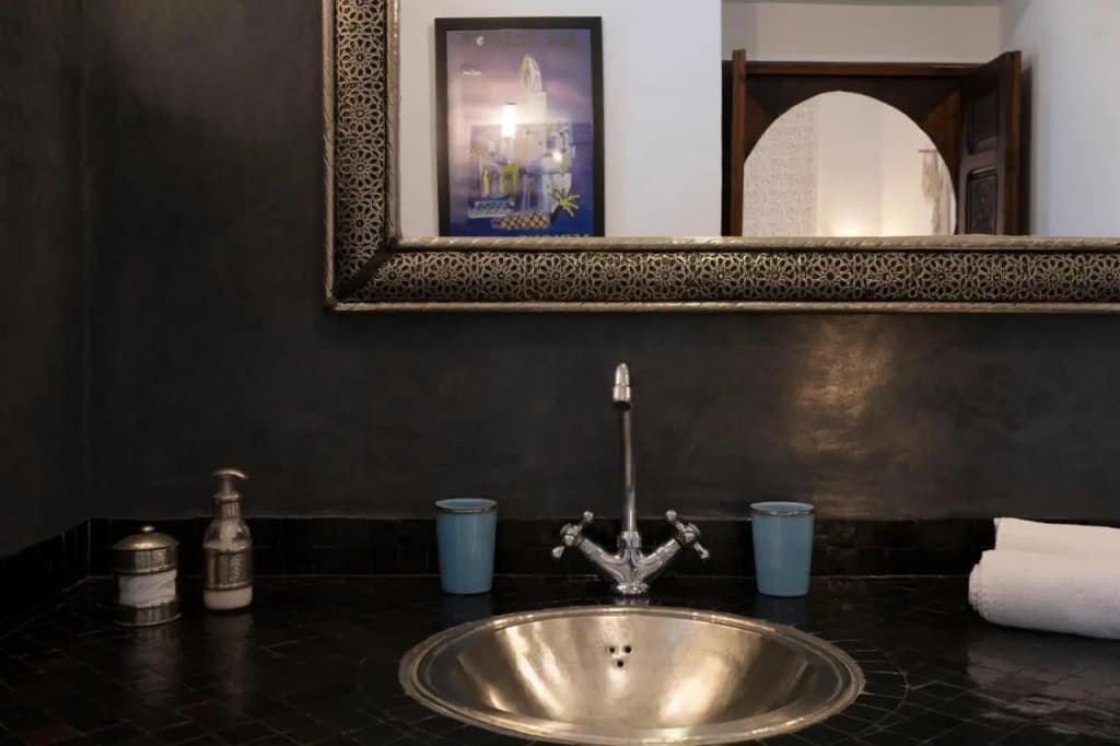 Riad Sashema - photo 12