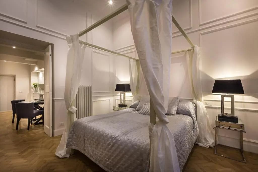 Old Town Apartment - photo 4