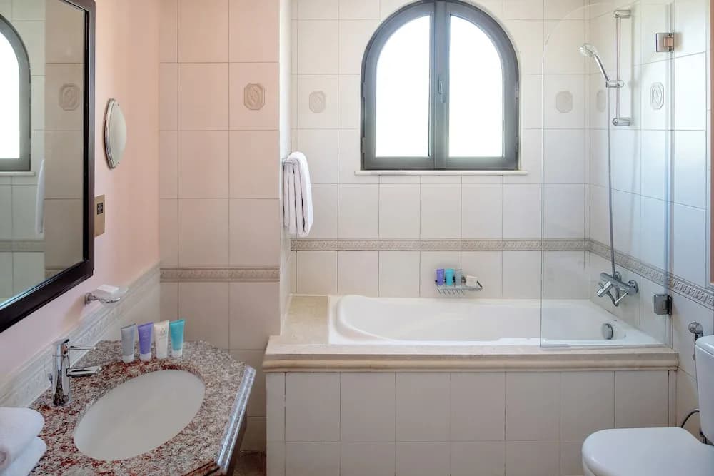 Dream Inn Dubai - Palm Villa Frond M - photo 7