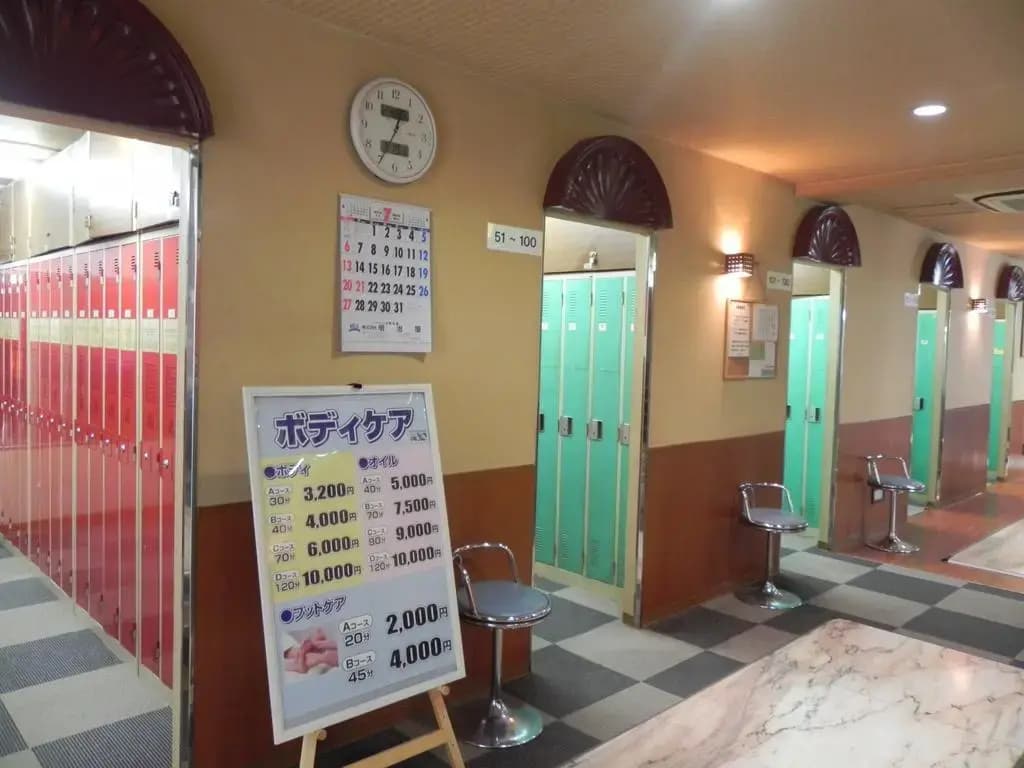 Capsule Hotel 310 - photo 2