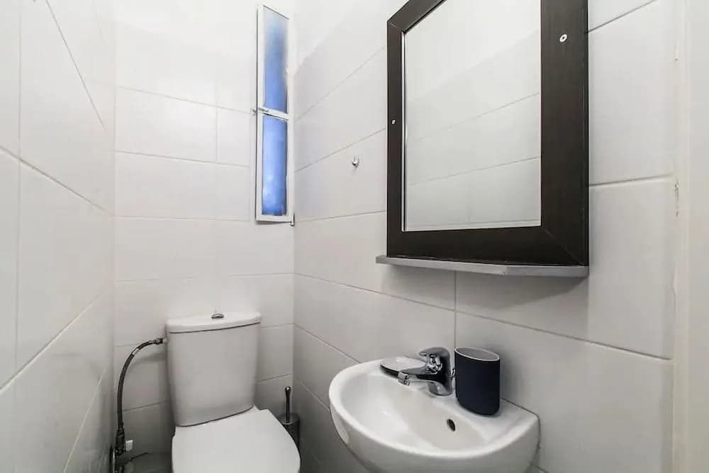 Best Located Spacious Apartment - photo 6