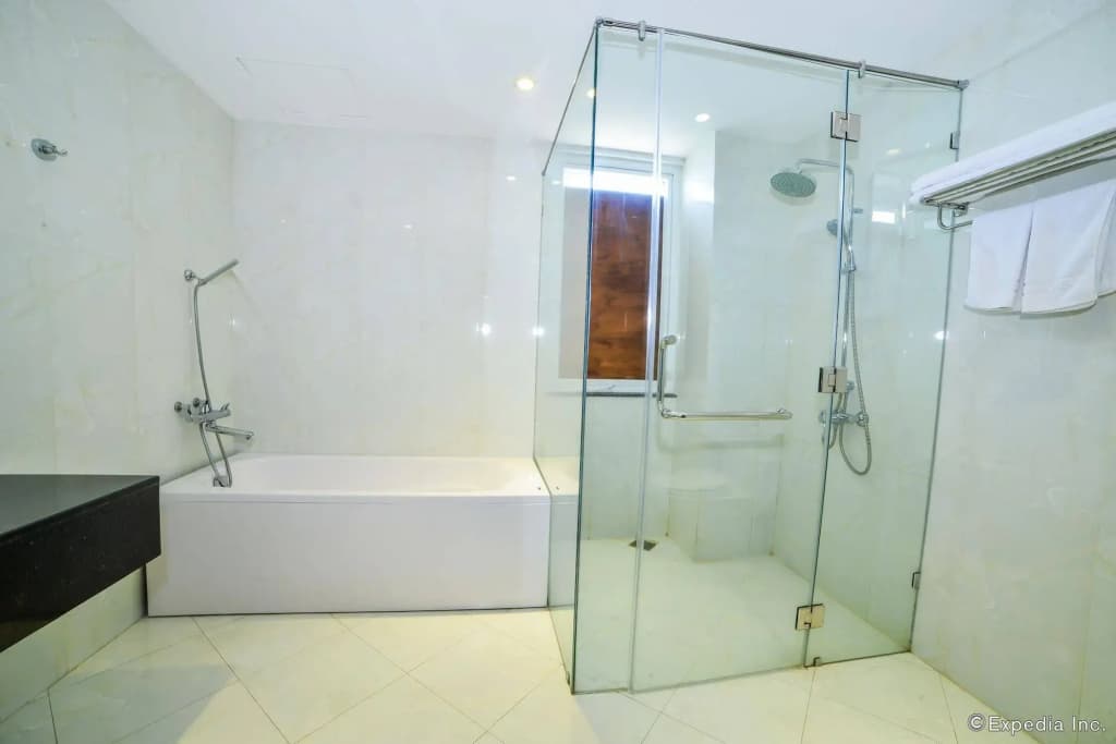White Snow Hotel - photo 9