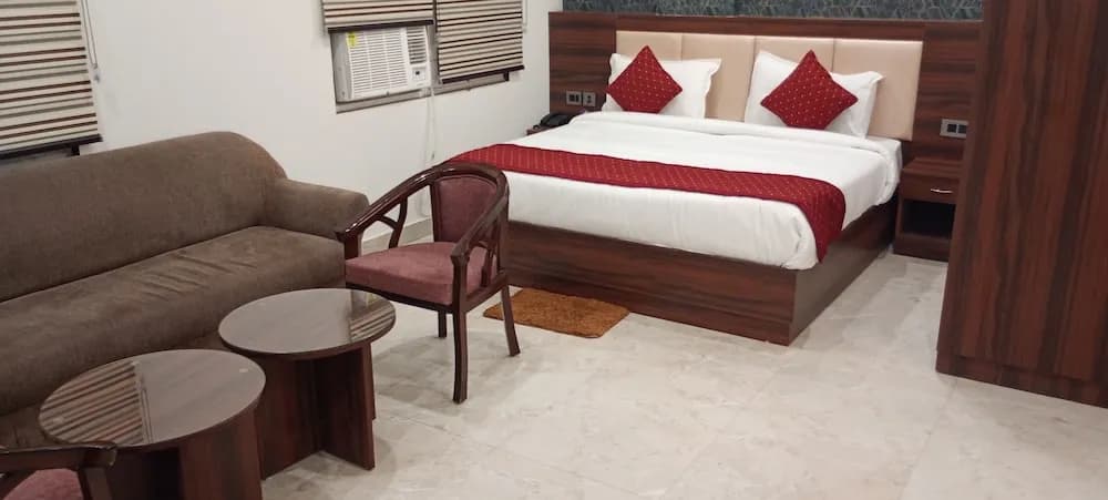 Hotel ECG Grand Inn - photo 6