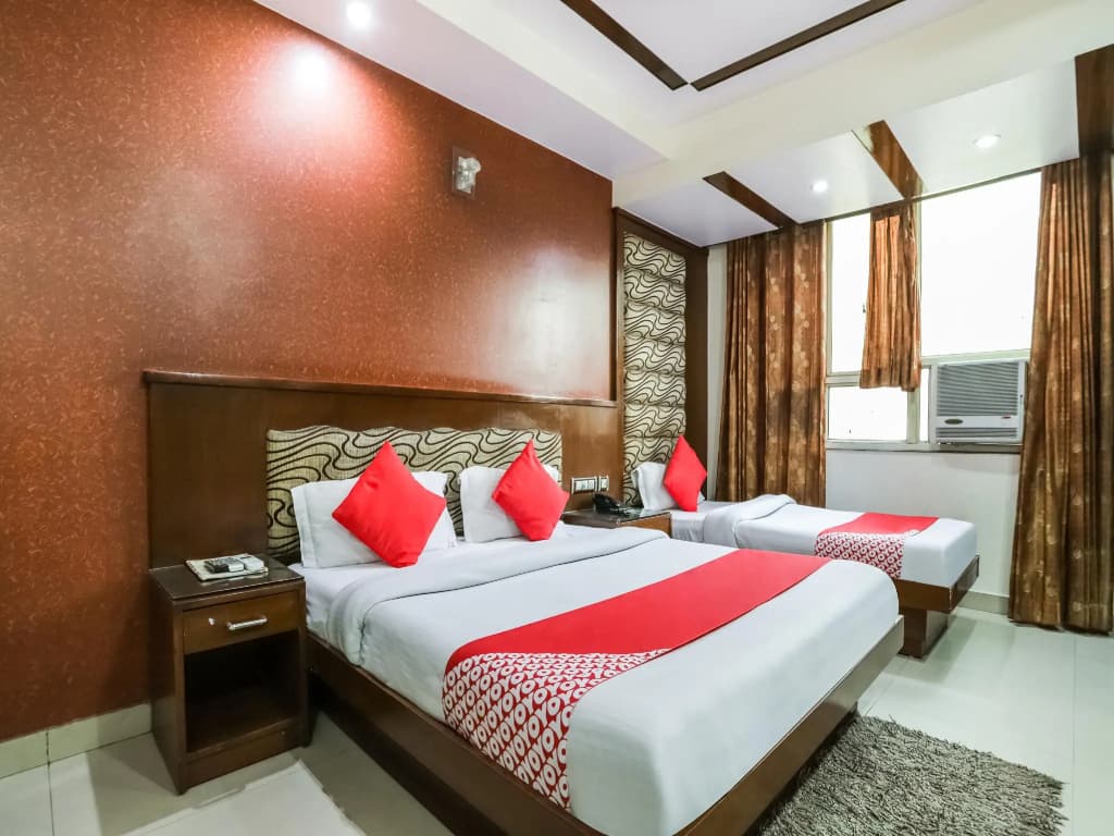 OYO 46221 Hotel Shiv Dev International - photo 3