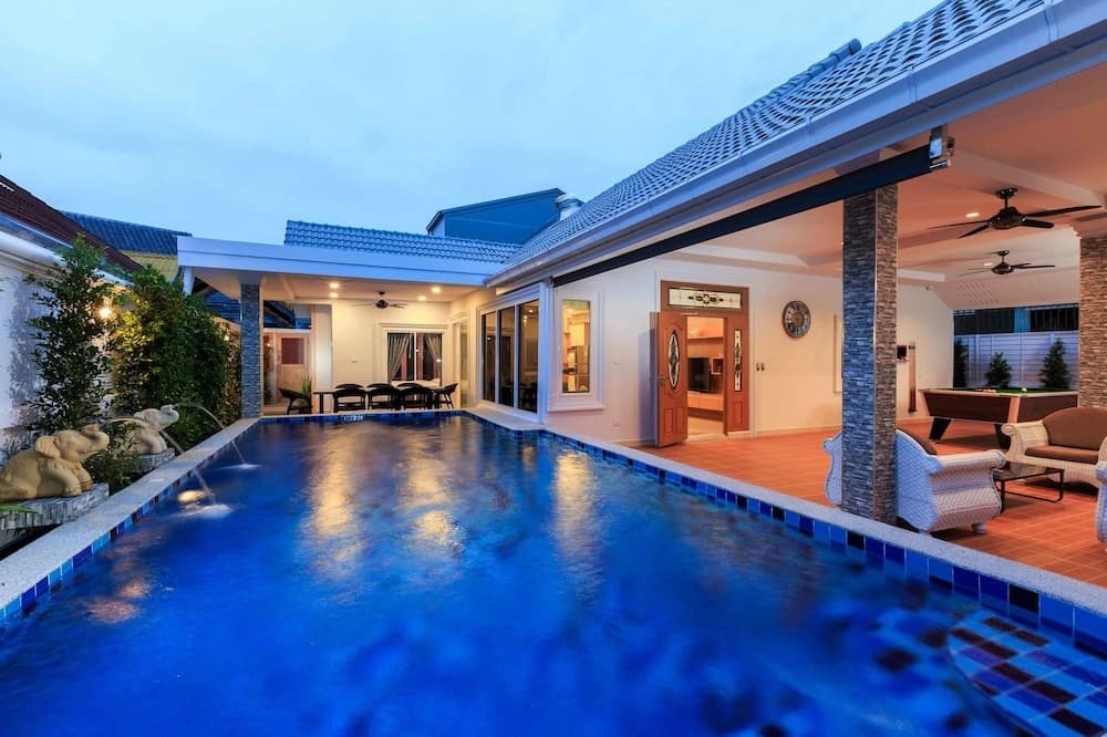 Gala Holiday Villa - photo 1