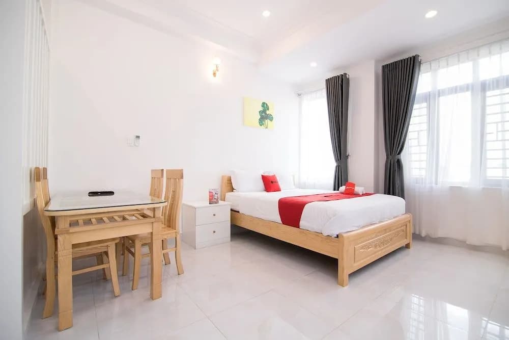 RedDoorz Plus Near Gia Dinh Park - photo 3