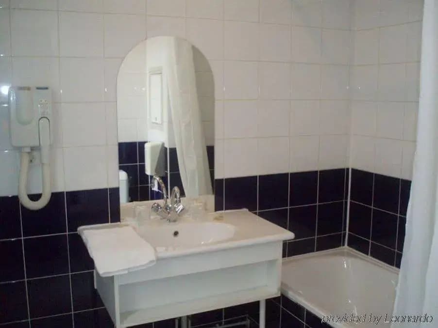 Hotel Mon Reve Amadeus - photo 6