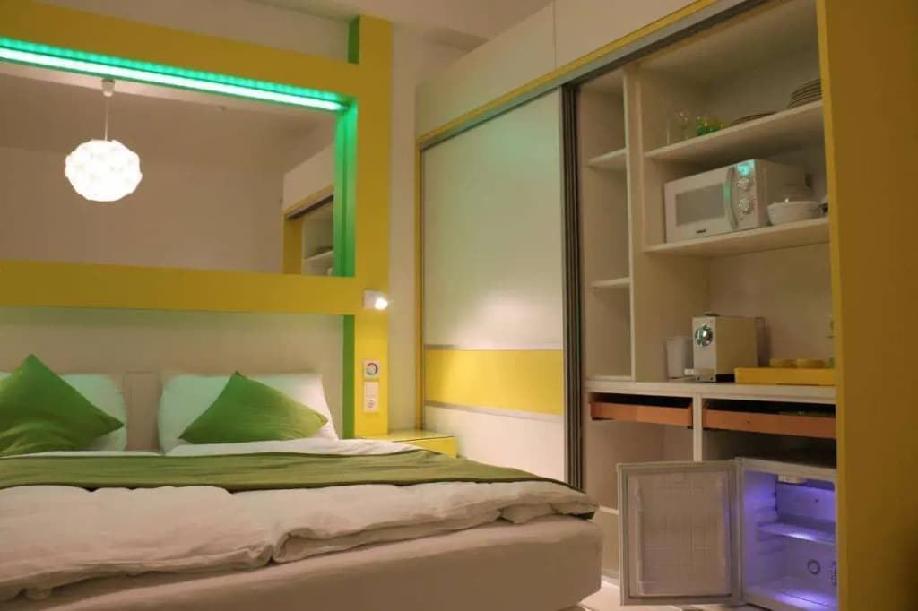 Ch-Hotel Luka - photo 4