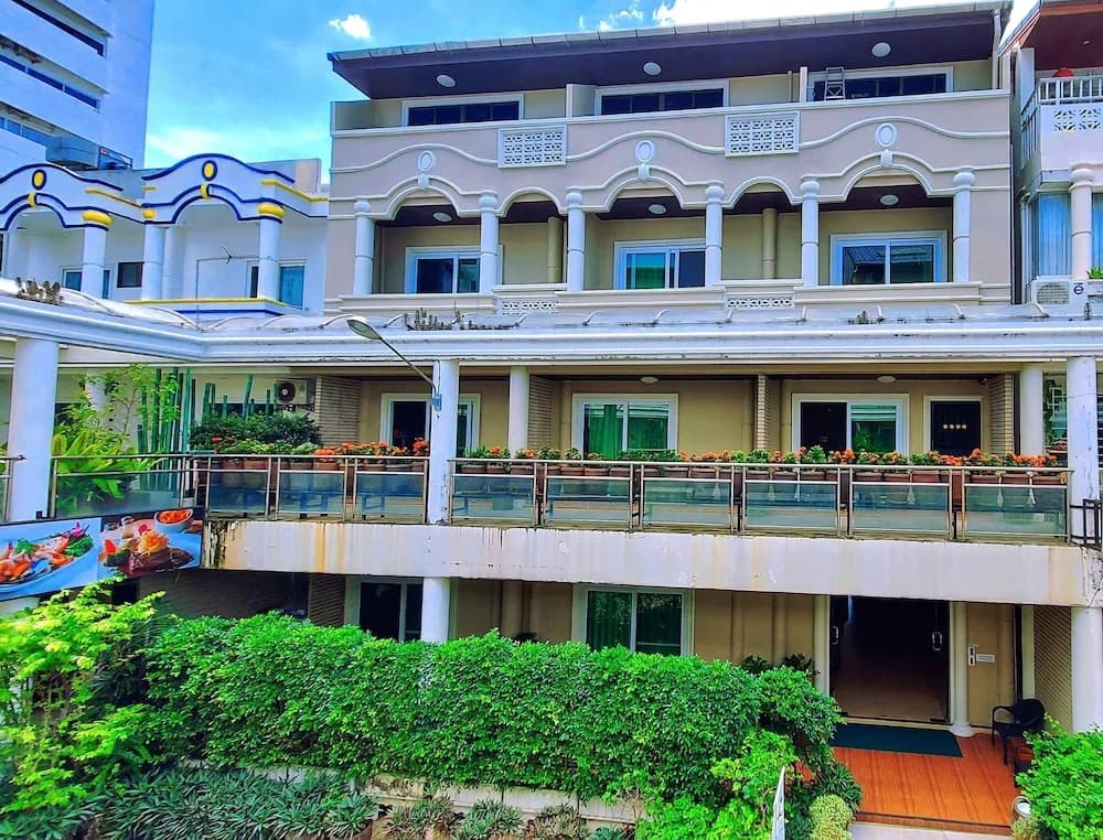 Sawasdee Apartment Patong - photo 1