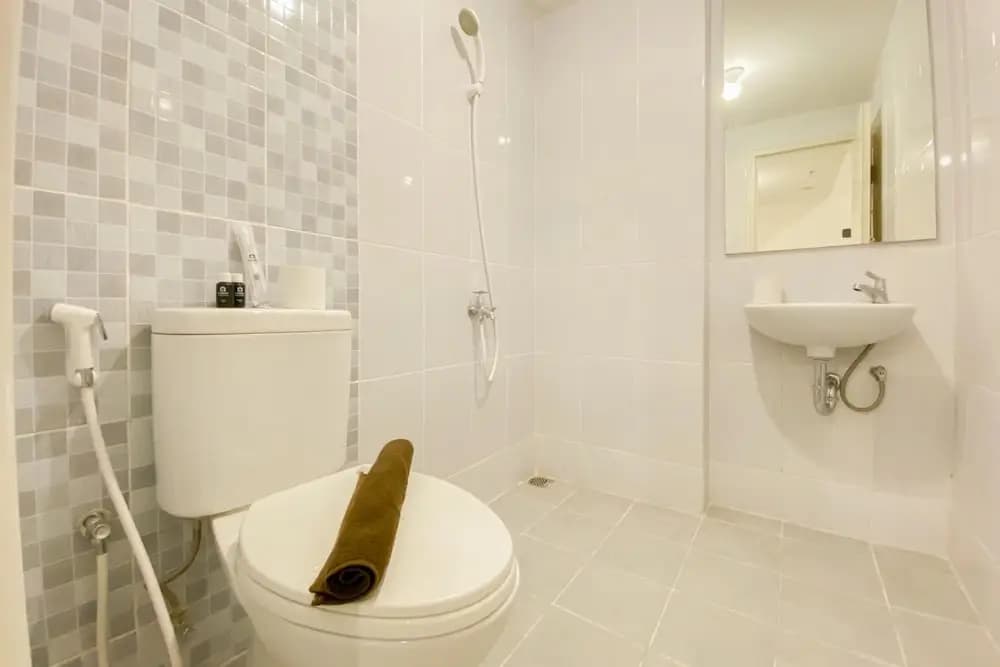Homey And Comfortable 2Br At Tokyo Riverside Pik 2 Apartment - photo 8