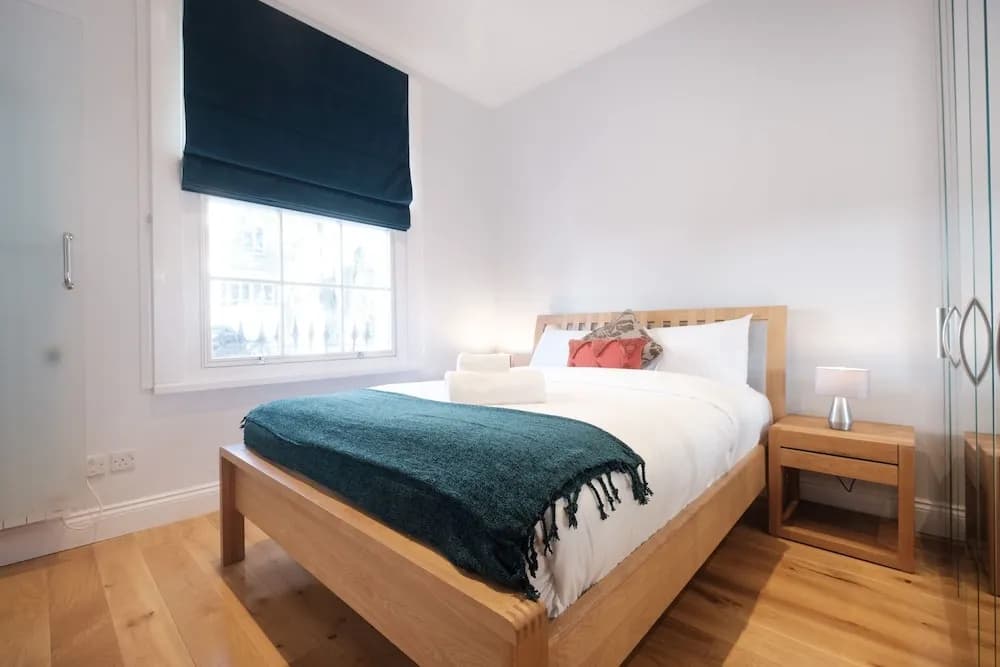 King's Cross Private Duplex - photo 2