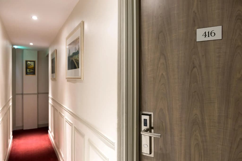 Hotel Aston - photo 14