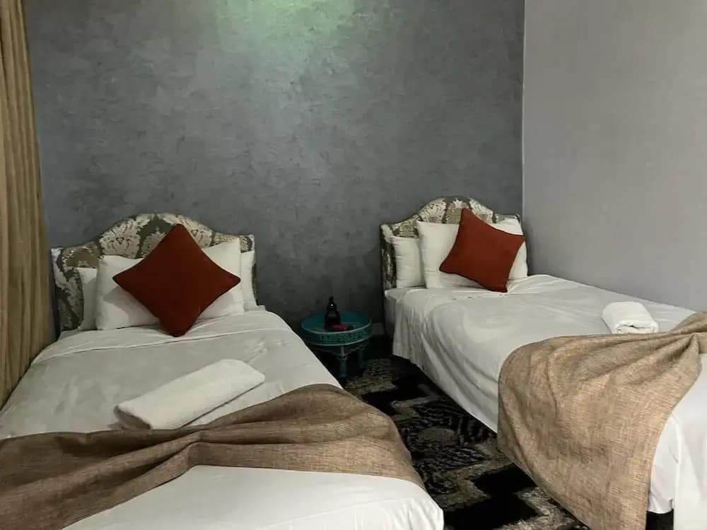 Jenna House - Hostel - photo 1