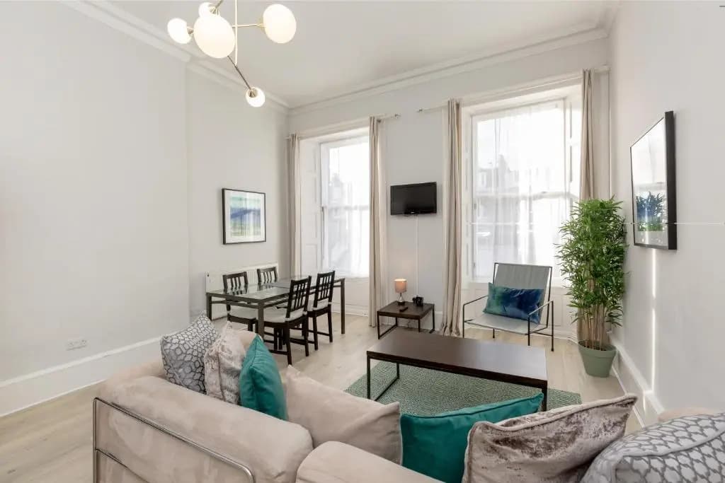 Southside Apartments - photo 2
