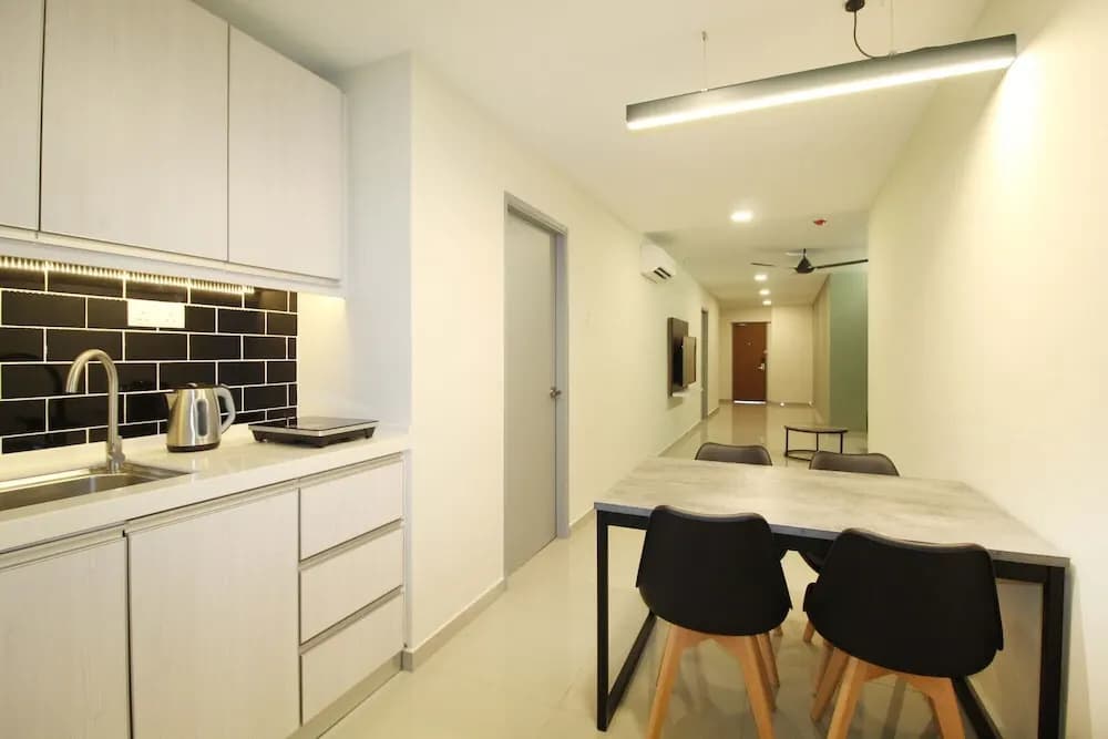 KL Eight Suites - photo 20
