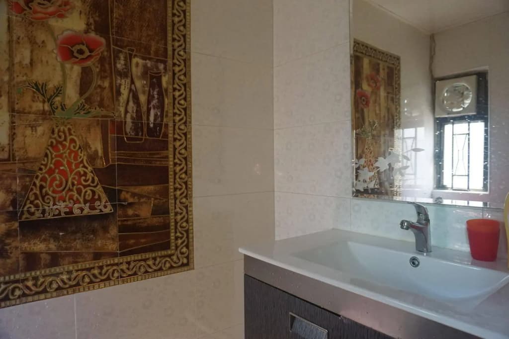 Nathan House - photo 8