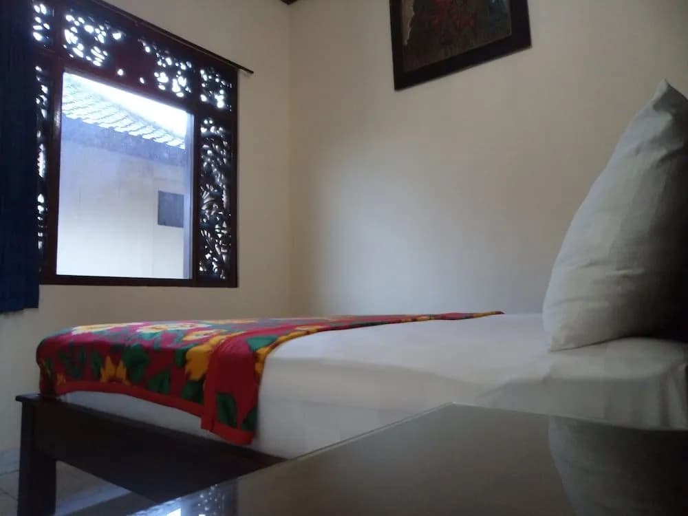 Brata Home Stay - photo 4